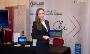 Dispozitivele 2-in-1 ASUS Transformer Book Chi au fost prezentate la Ziua Comunicațiilor 2015