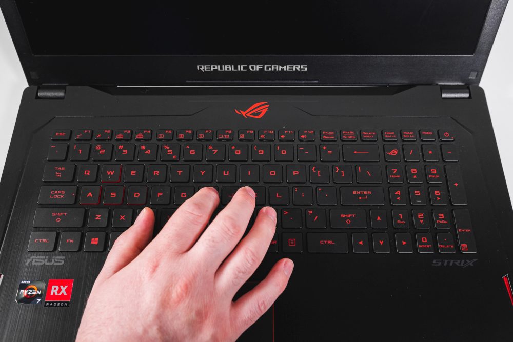 ASUS ROG GL702ZC - tastatură