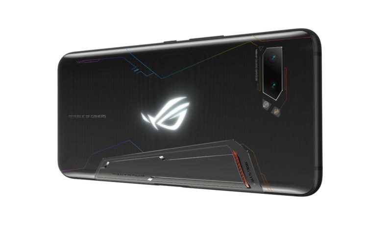 Ediția Strix a telefonului de gaming ROG Phone II