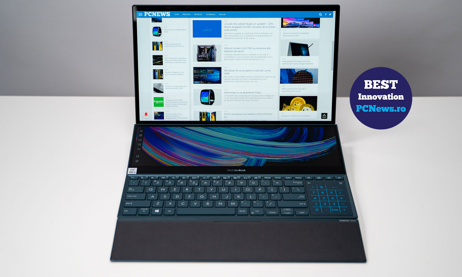 Laptop ZenBook Pro Duo 15 (UX582) cu ecran 4K și ScreenPad Plus