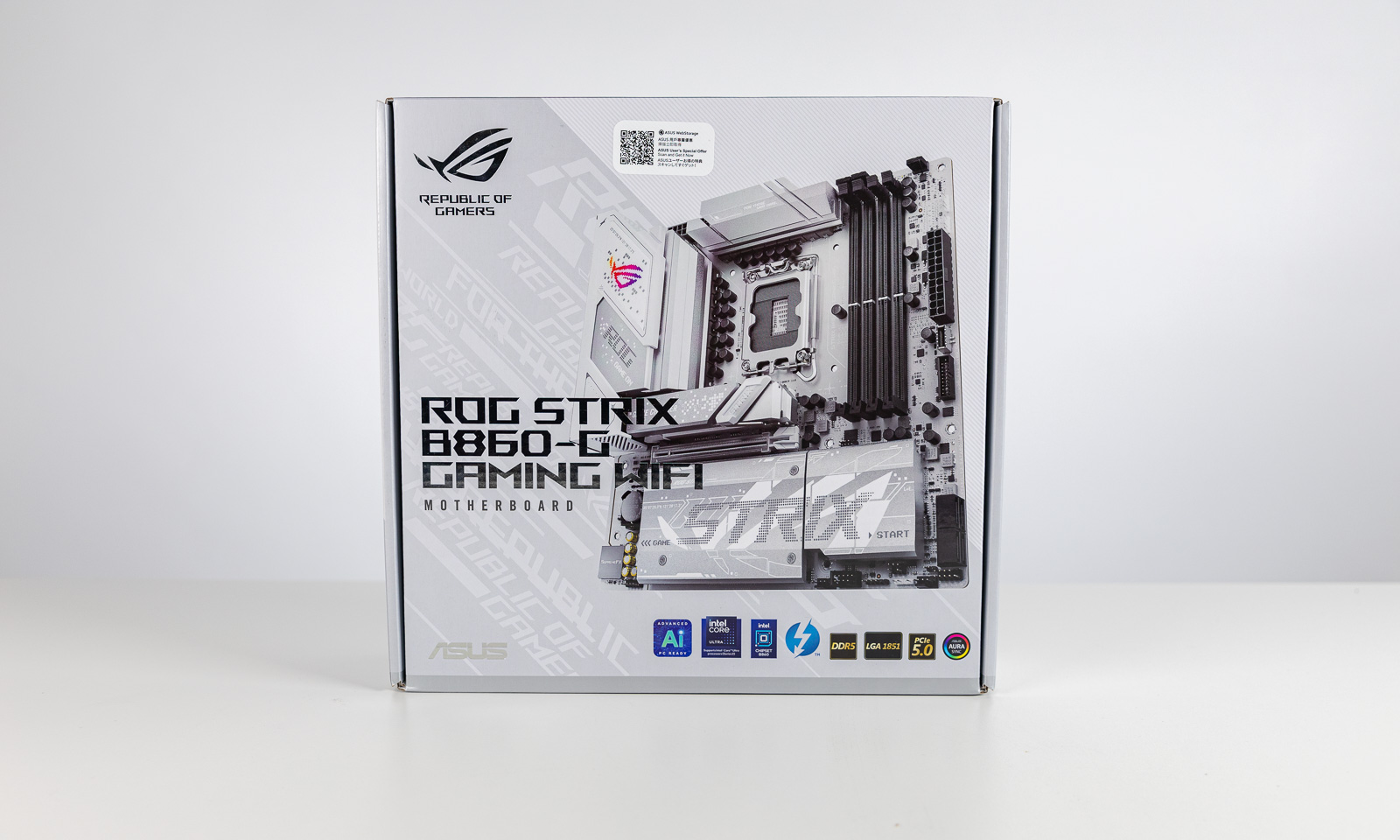 Cutia în care vine placa de bază ROG Strix B860-G Gaming WiFi