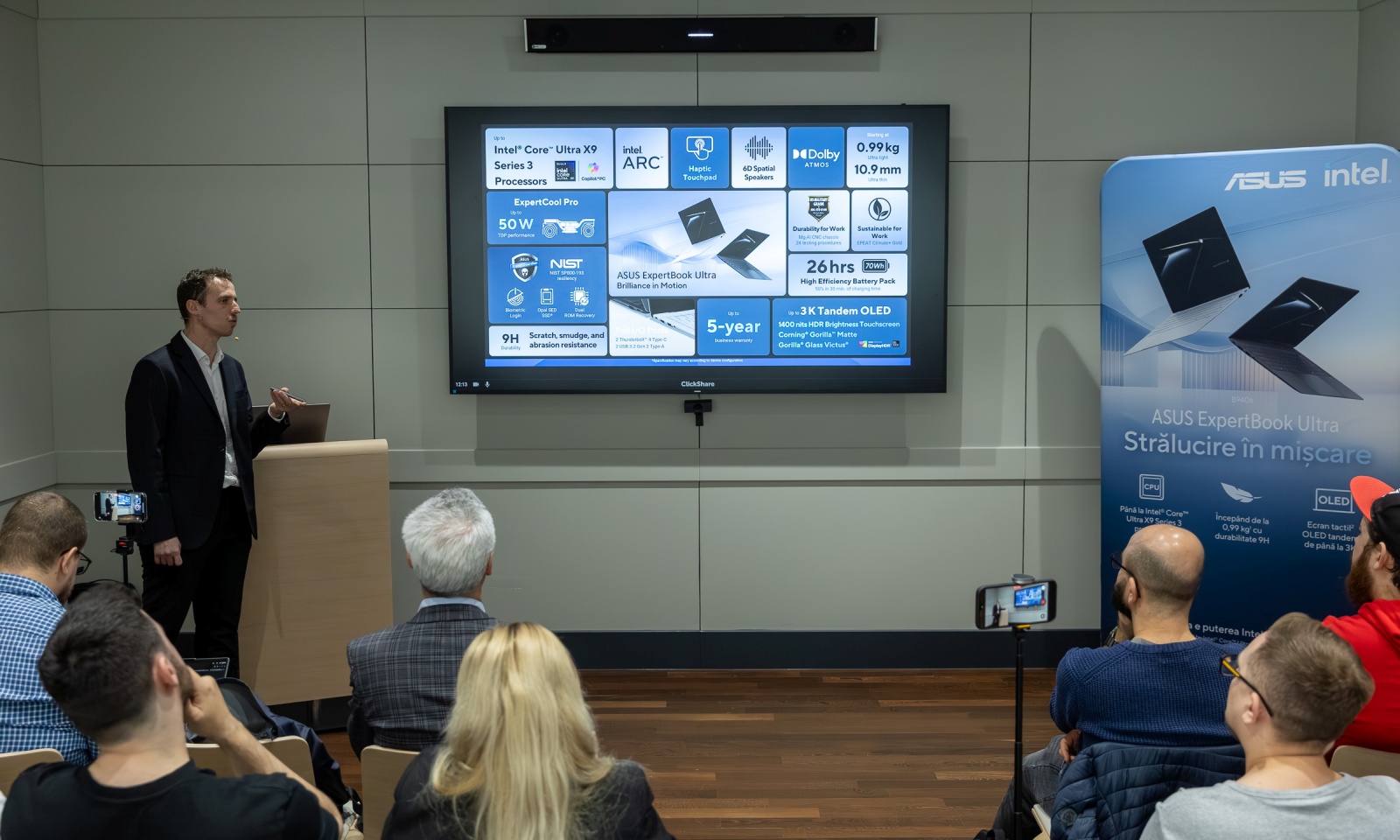 ASUS ExpertBook Ultra