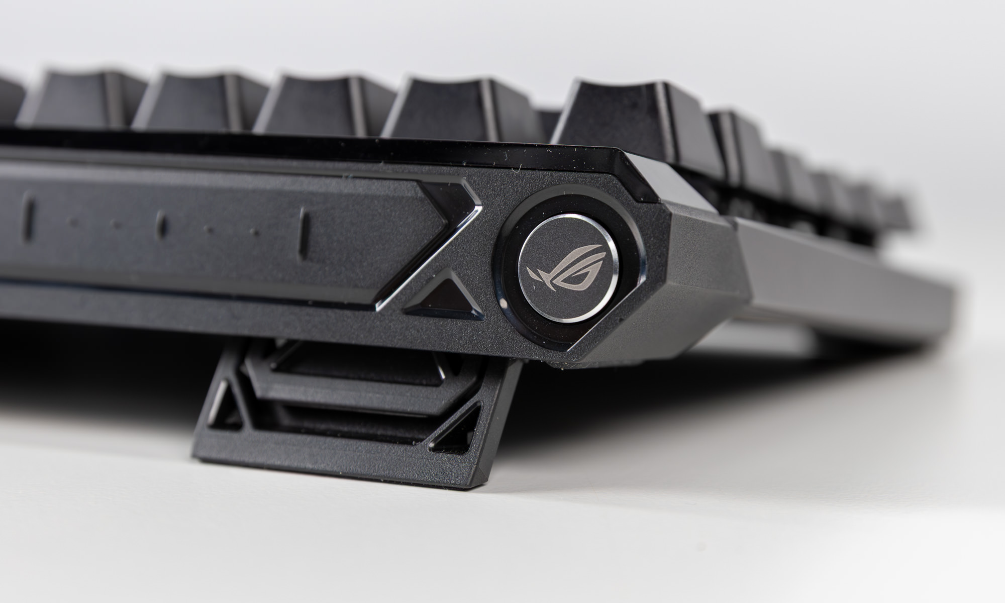Tastatura ROG Falchion Ace 75 HE