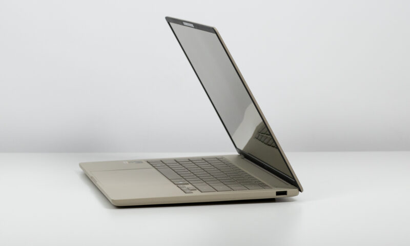 Laptop ASUS Zenbook A14 UX3407N